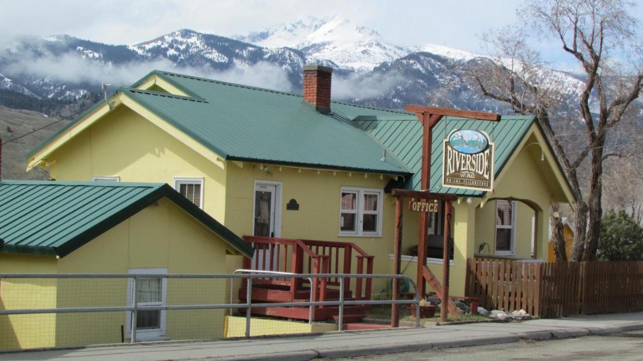 Yellowstone Riverside Cottages جاردينر المظهر الخارجي الصورة